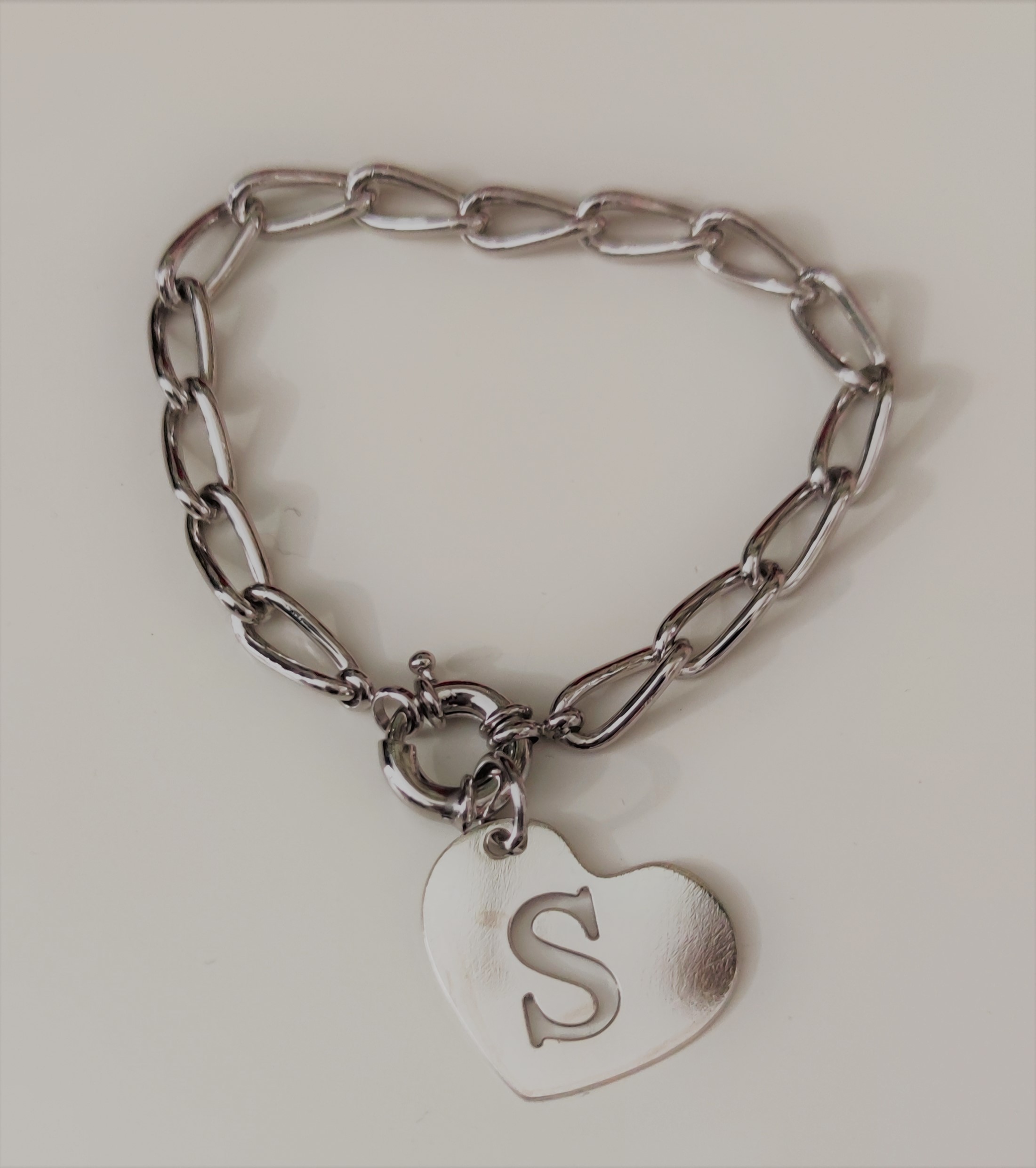 Bracciale con iniziali 